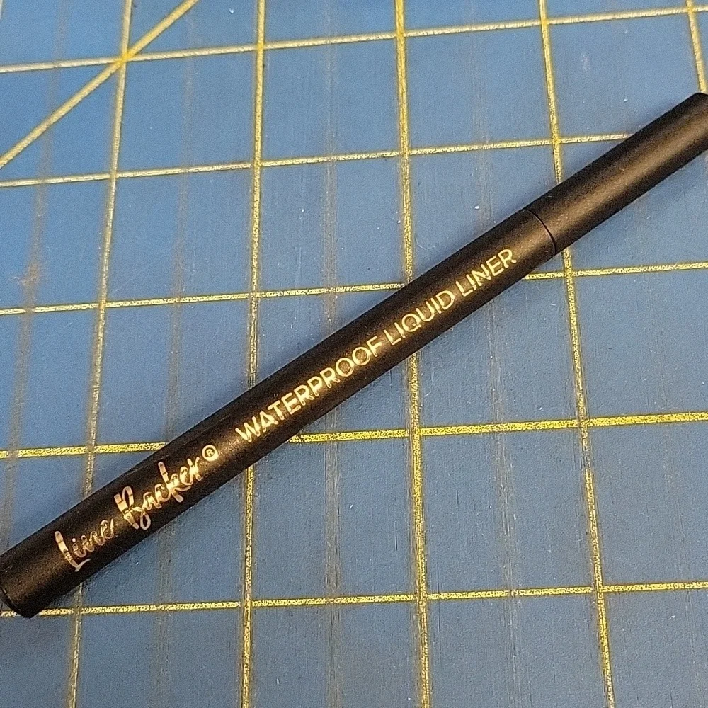 Bella Beauty Line Backer Liquid Liner New 1.2ml - Black